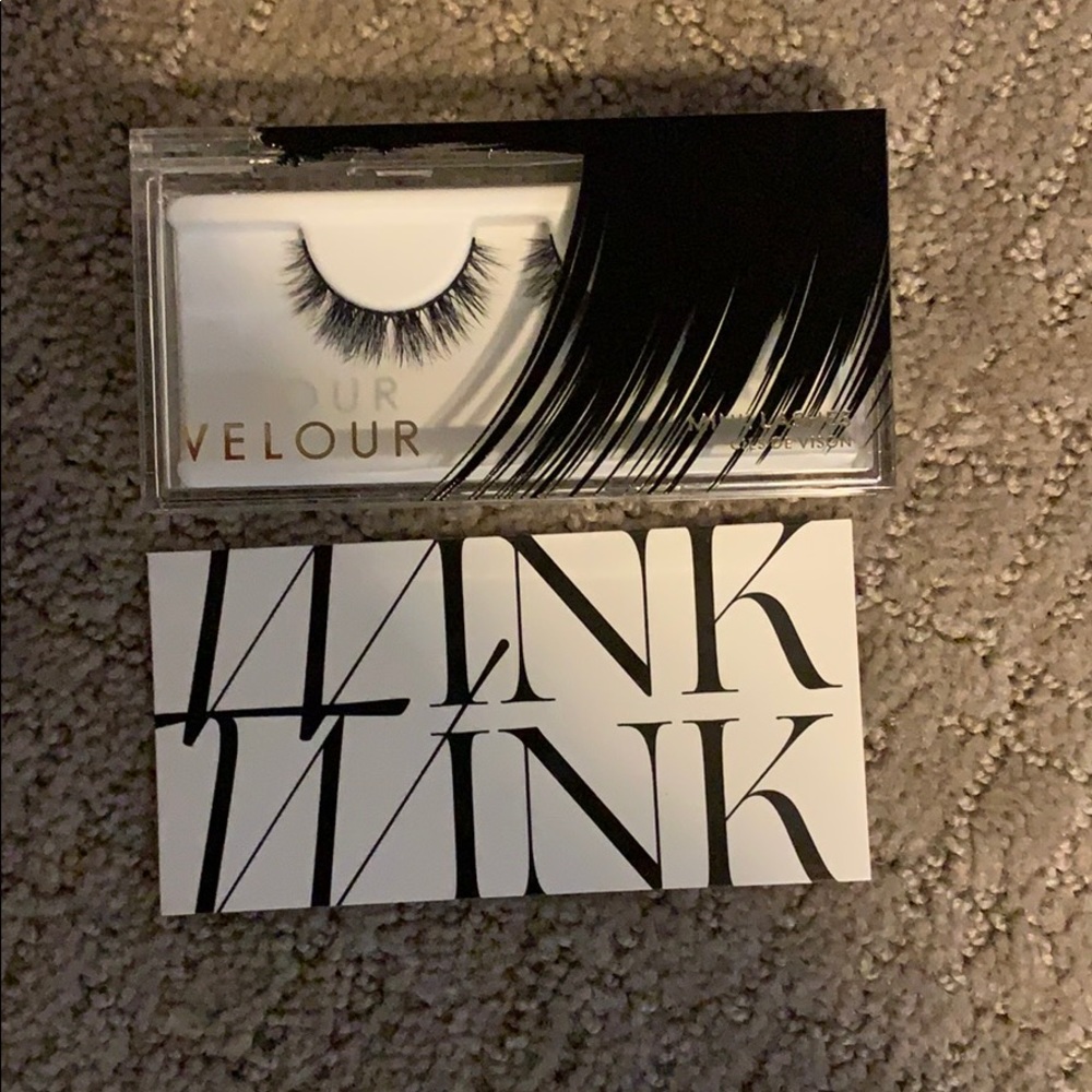 New velour lashes-never used